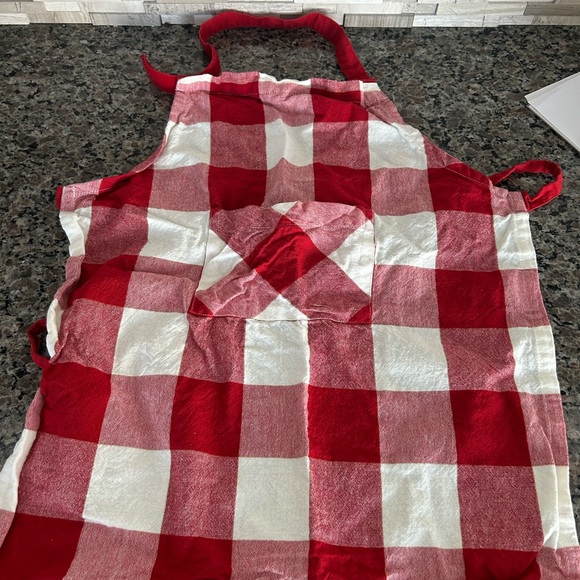 Threshold Other - Threshold kids Red and White Plaid Apron